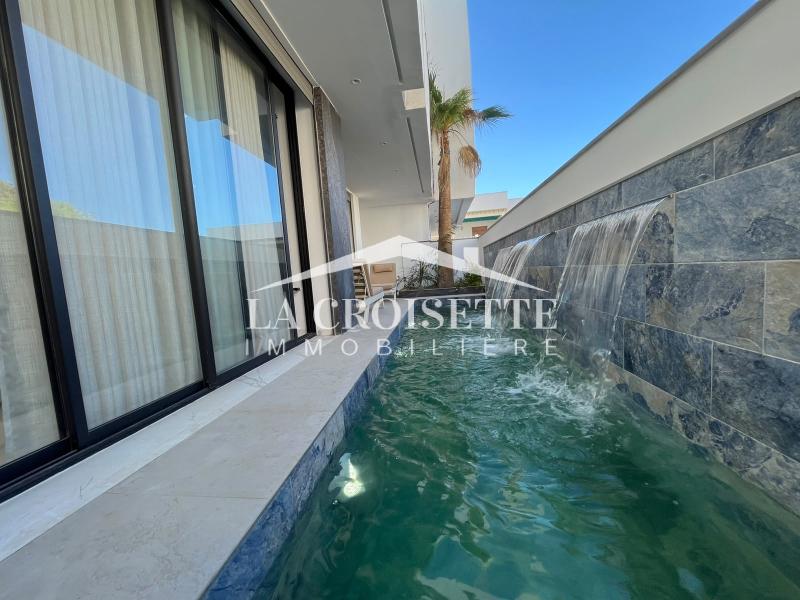 Villa meublée S+3 avec piscine à La Marsa 